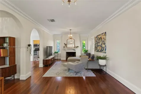 604 Alcazar Avenue Coral Gables FL 33134