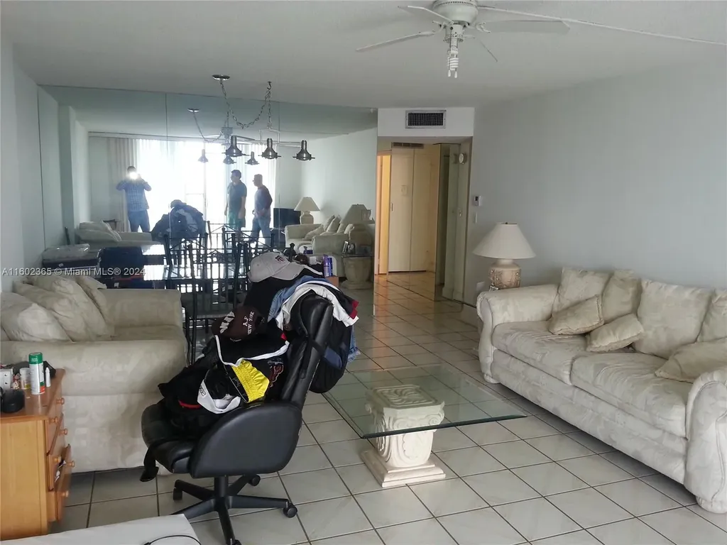 2780 NE 183rd Street Aventura FL 33160