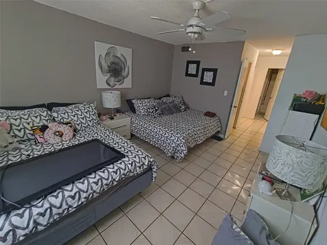 2780 NE 183rd Street Aventura FL 33160