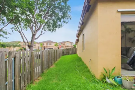 9423 SW 226th Terrace Cutler Bay FL 33190