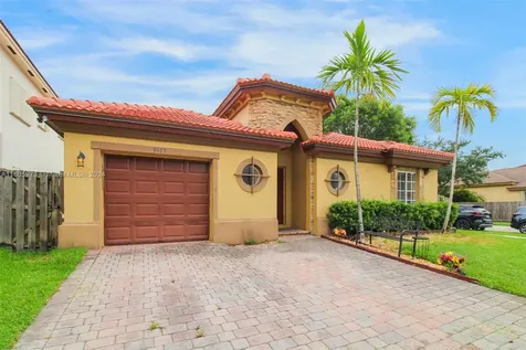 9423 SW 226th Terrace Cutler Bay FL 33190