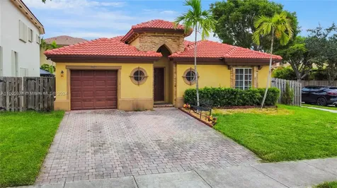 9423 SW 226th Terrace Cutler Bay FL 33190