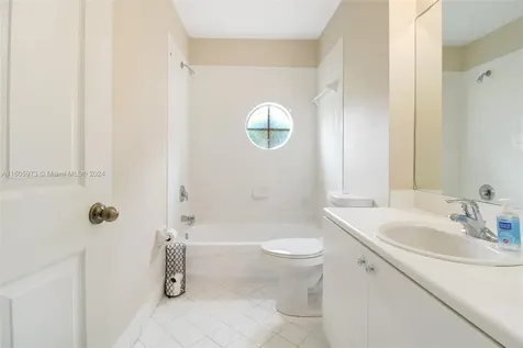 9423 SW 226th Terrace Cutler Bay FL 33190