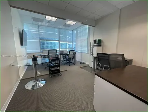 1395 Brickell Avenue Miami FL 33131