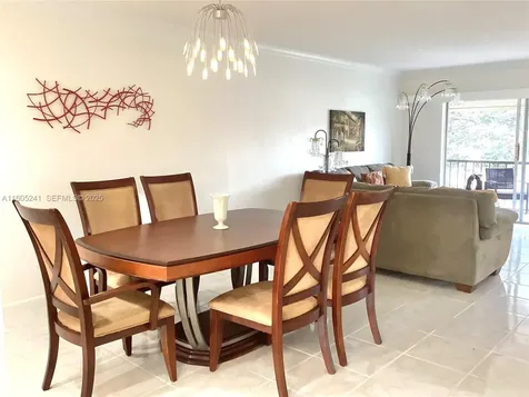 681 S Hollybrook Drive Pembroke Pines FL 33025