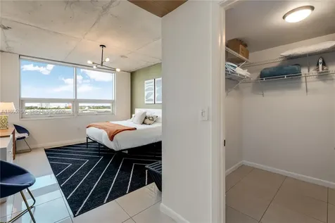 3250 NE 1st Avenue Miami FL 33137