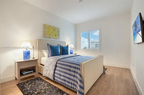 1122 NE 14th Avenue Fort Lauderdale FL 33304