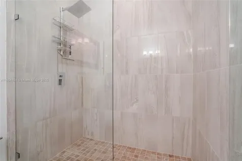 1122 NE 14th Avenue Fort Lauderdale FL 33304