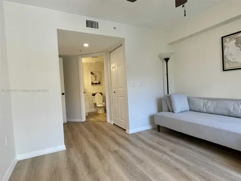 2009 SE 10th Avenue Fort Lauderdale FL 33316
