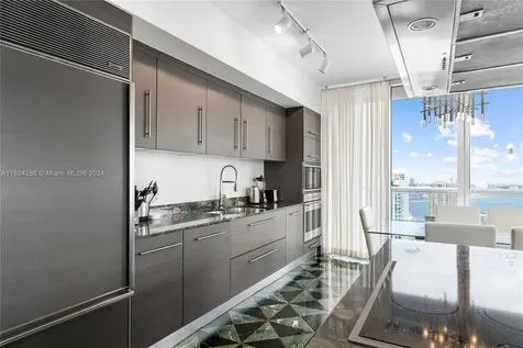 485 Brickell Avenue Miami FL 33131