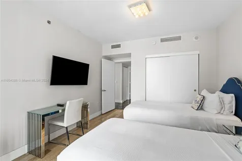 485 Brickell Avenue Miami FL 33131