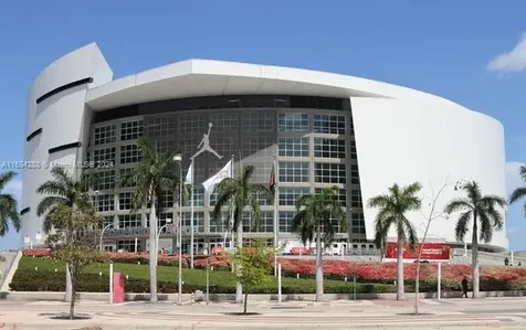 485 Brickell Avenue Miami FL 33131