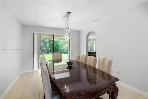 7716 SW 193rd Lane Cutler Bay FL 33157