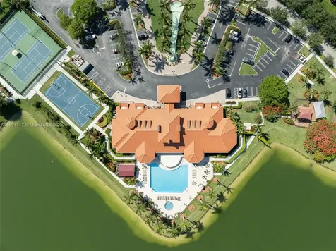 7716 SW 193rd Lane Cutler Bay FL 33157