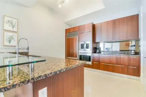 16001 Collins Avenue Sunny Isles Beach FL 33160