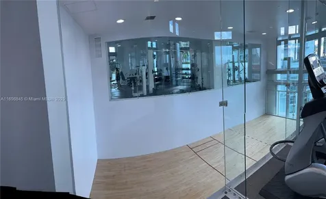 350 S Miami Avenue Miami FL 33130