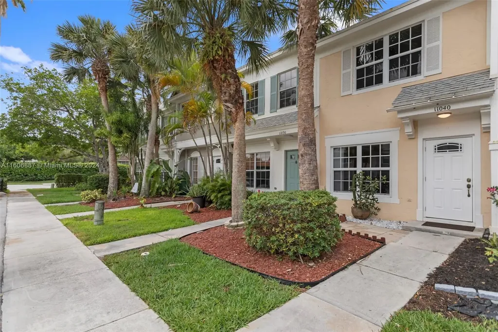 11040 Light House Court Tamarac FL 33321