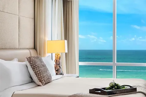 Miami Beach FL 33139