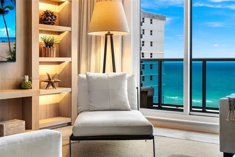 Miami Beach FL 33139