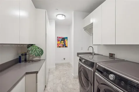 19707 Turnberry Way Aventura FL 33180