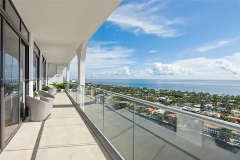 19707 Turnberry Way Aventura FL 33180