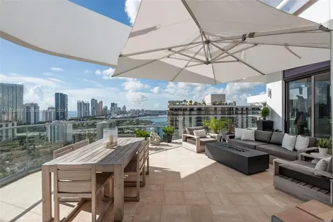 19707 Turnberry Way Aventura FL 33180