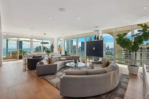19707 Turnberry Way Aventura FL 33180