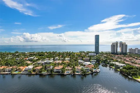 19707 Turnberry Way Aventura FL 33180