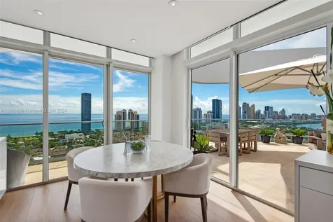 19707 Turnberry Way Aventura FL 33180