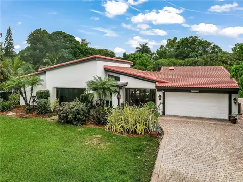 10951 SW 42nd Place Davie FL 33328