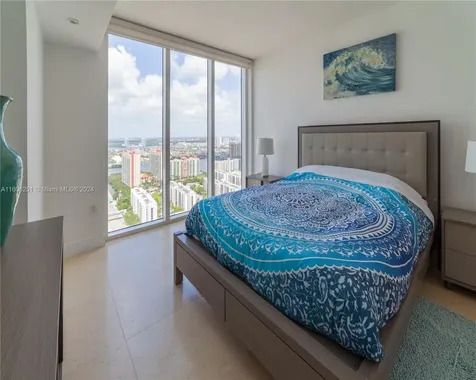 16699 Collins Ave(avlb 6/22/26) Sunny Isles Beach FL 33160