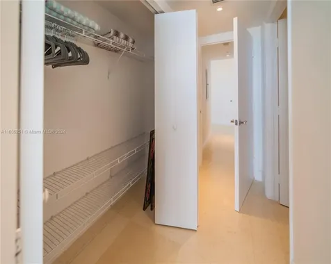 16699 Collins Ave(avlb 6/22/26) Sunny Isles Beach FL 33160