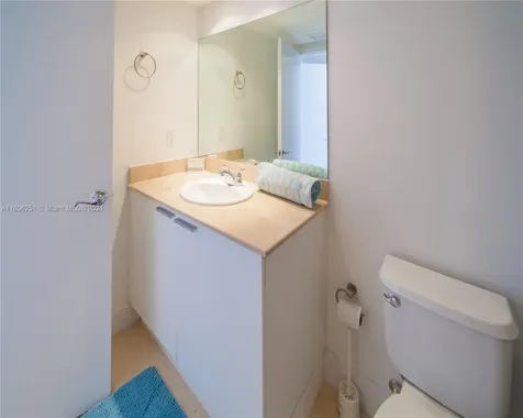 16699 Collins Ave(avlb 6/22/26) Sunny Isles Beach FL 33160