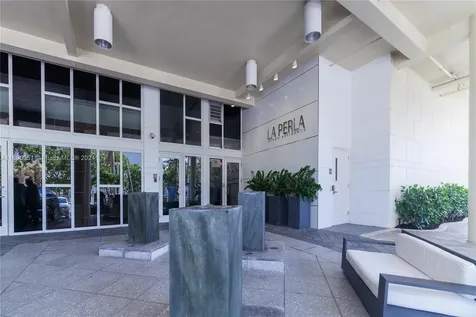 16699 Collins Ave(avlb 6/22/26) Sunny Isles Beach FL 33160