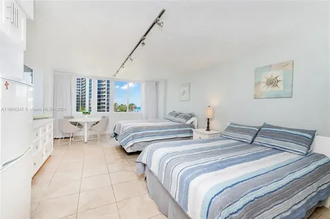 19201 Collins Ave(avlb 5/28/26) Sunny Isles Beach FL 33160