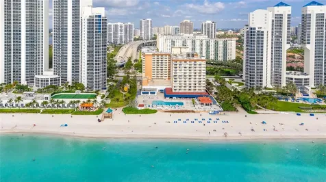 19201 Collins Ave(avlb 5/28/26) Sunny Isles Beach FL 33160