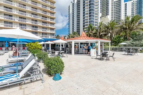 19201 Collins Ave(avlb 5/28/26) Sunny Isles Beach FL 33160