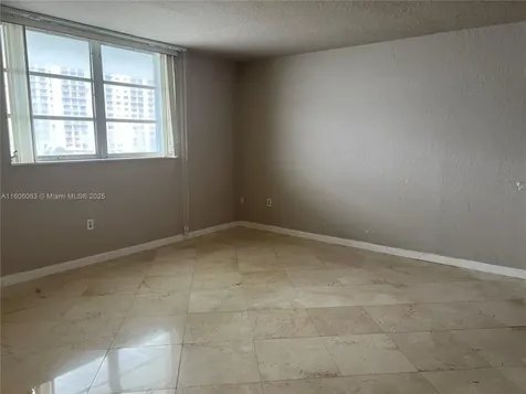 4000 NE 170th Street North Miami Beach FL 33160