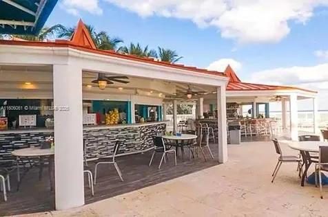 19201 Collins Avenue Sunny Isles Beach FL 33160