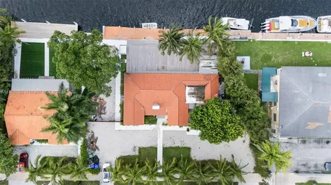 1110 NW North River Drive Miami FL 33136