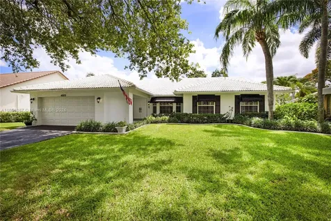 4822 NW 100th Terrace Coral Springs FL 33076
