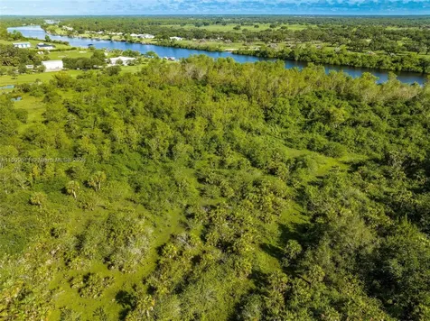 1984 E State Road 80 La Belle FL 33935