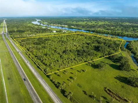 1984 E State Road 80 La Belle FL 33935