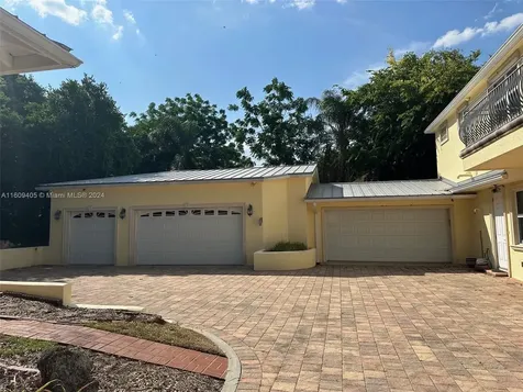 1613 N Indian River Drive Cocoa FL 32922