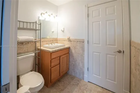 1613 N Indian River Drive Cocoa FL 32922