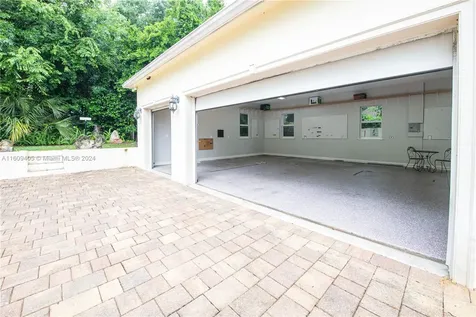 1613 N Indian River Drive Cocoa FL 32922