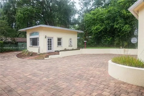 1613 N Indian River Drive Cocoa FL 32922