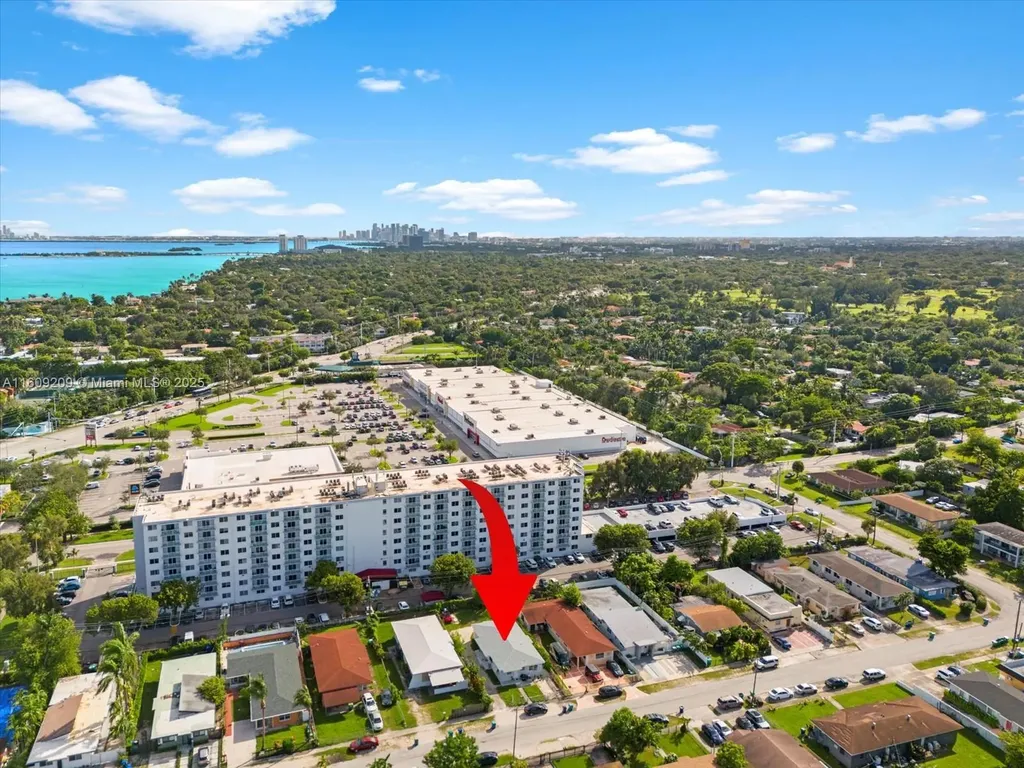 1250 NE 109th Street Miami FL 33161