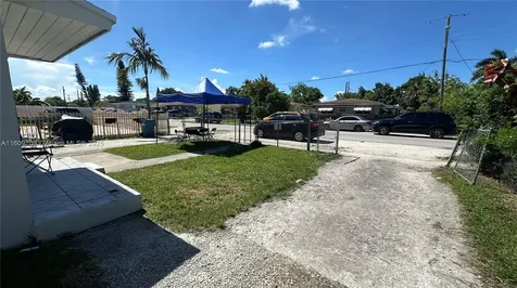 1250 NE 109th Street Miami FL 33161