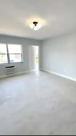 1250 NE 109th Street Miami FL 33161